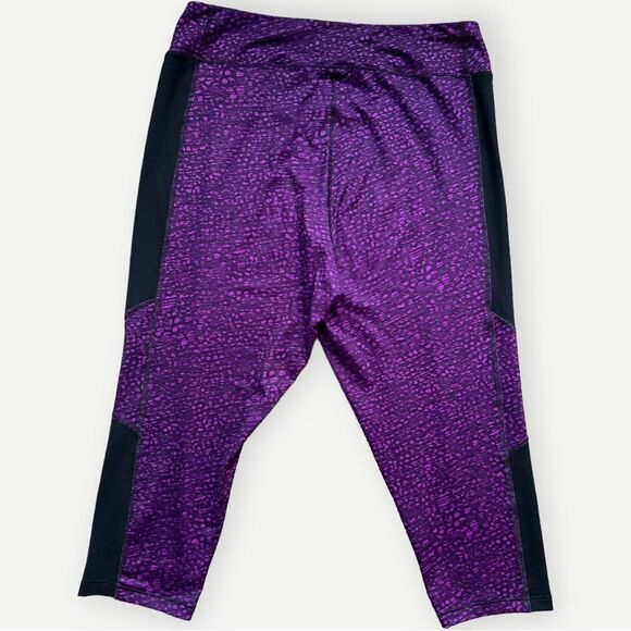 Just My Size JMS Active Purple & Black Stretch Crop Leggings. 1X. 16. 16 Plus. - Picture 2 of 5